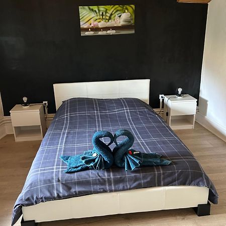 Mouzon  La Maison De Nelly Labellise 3* מראה חיצוני תמונה