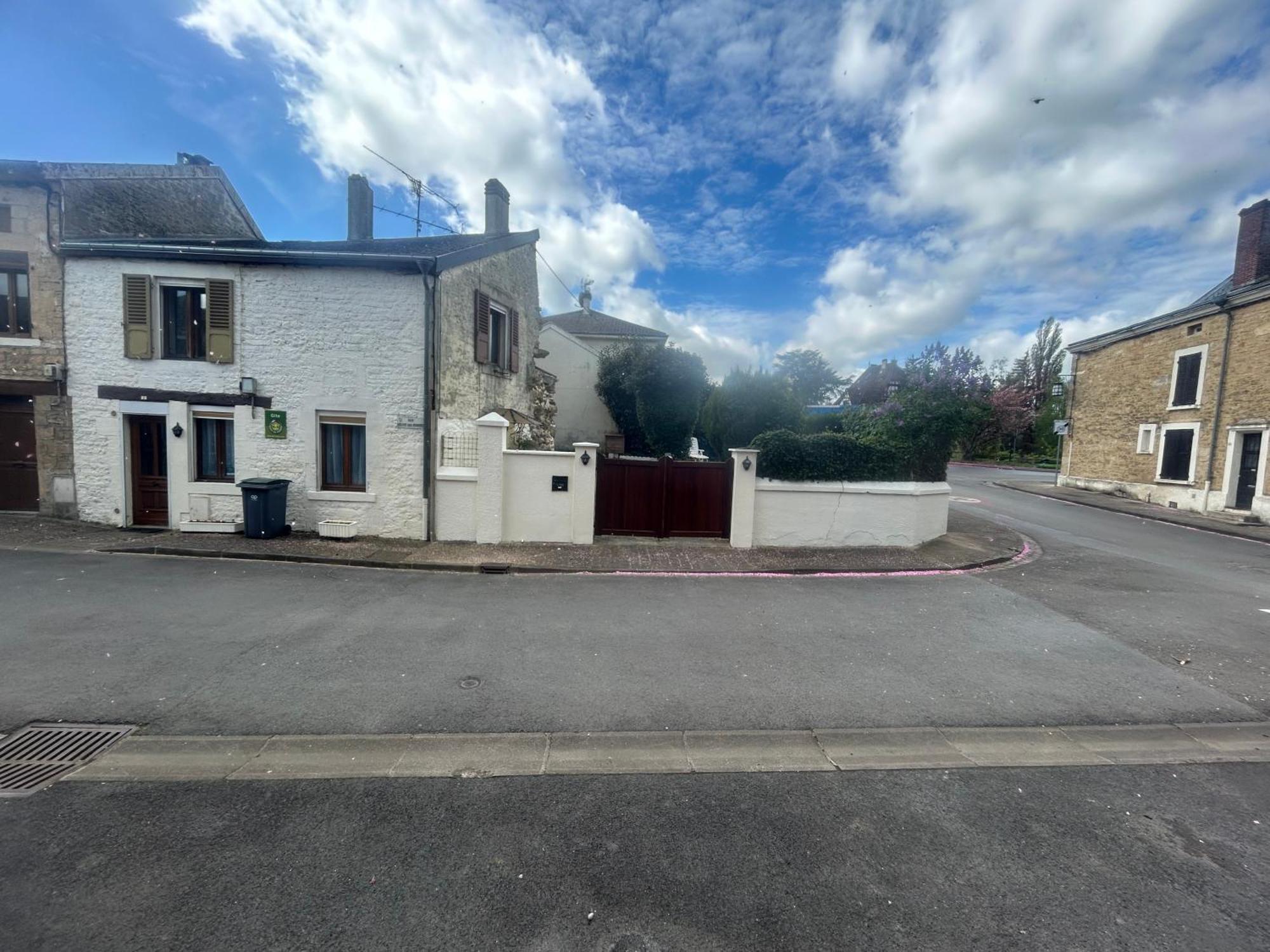 Mouzon  La Maison De Nelly Labellise 3* מראה חיצוני תמונה